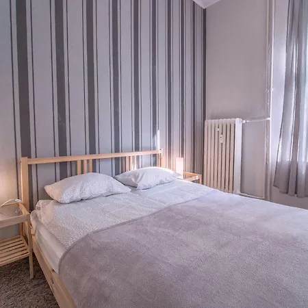 Staroofka Apartment